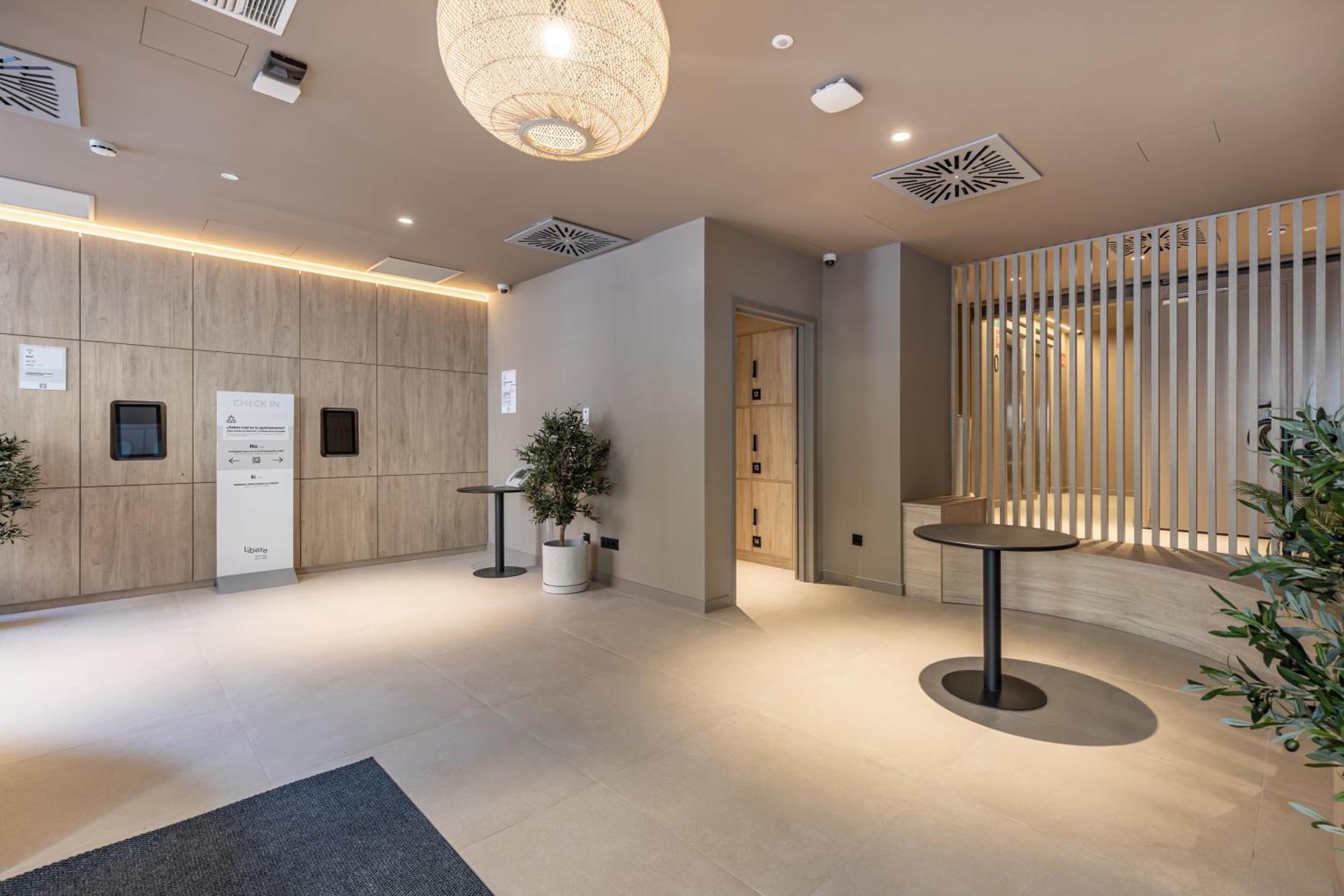 Apartament Libere Madrid Chamberi Zewnętrze zdjęcie